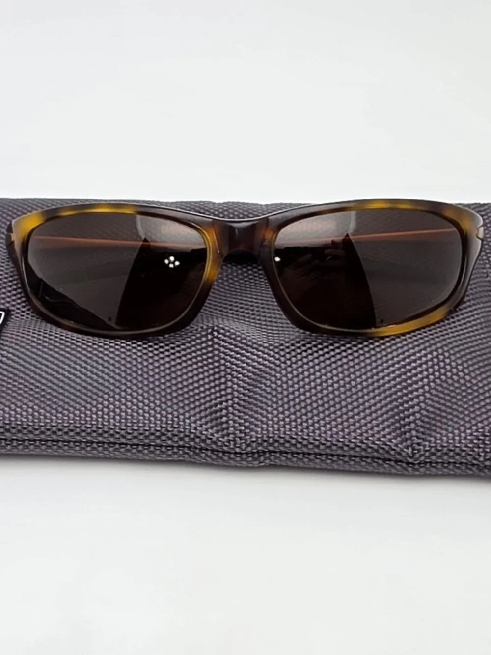 Eddie Bauer Sports Tortoise Bronze Frame Polarized Brown Lens Sunglasses w/ Case